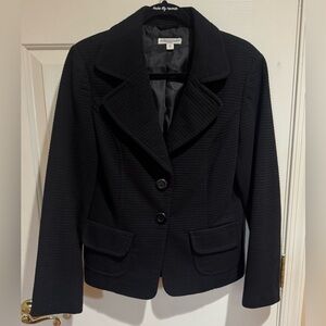 Queenspark Classic fit blazer in black ribbed fabric, size 12.